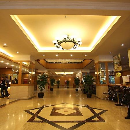 Garden City Hotel Чэнду Экстерьер фото