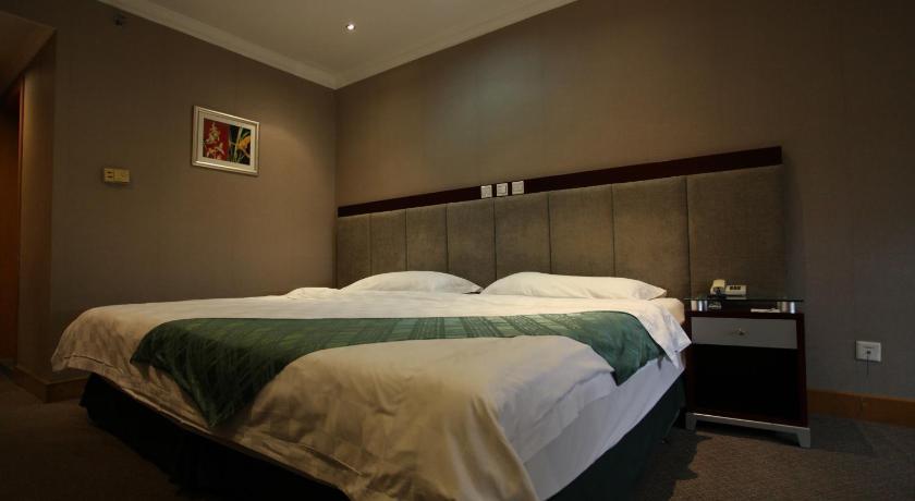 Garden City Hotel Чэнду Номер фото
