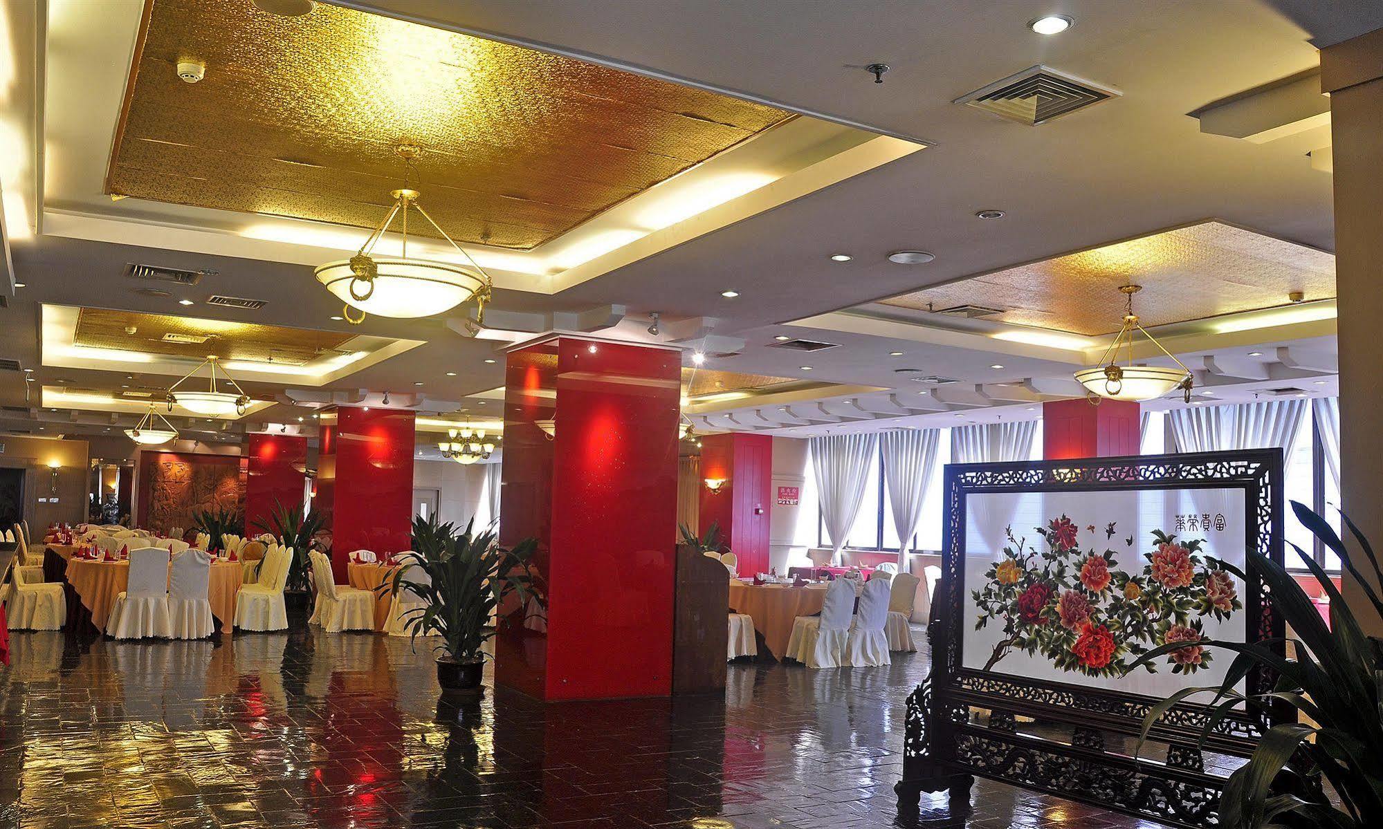 Garden City Hotel Чэнду Экстерьер фото